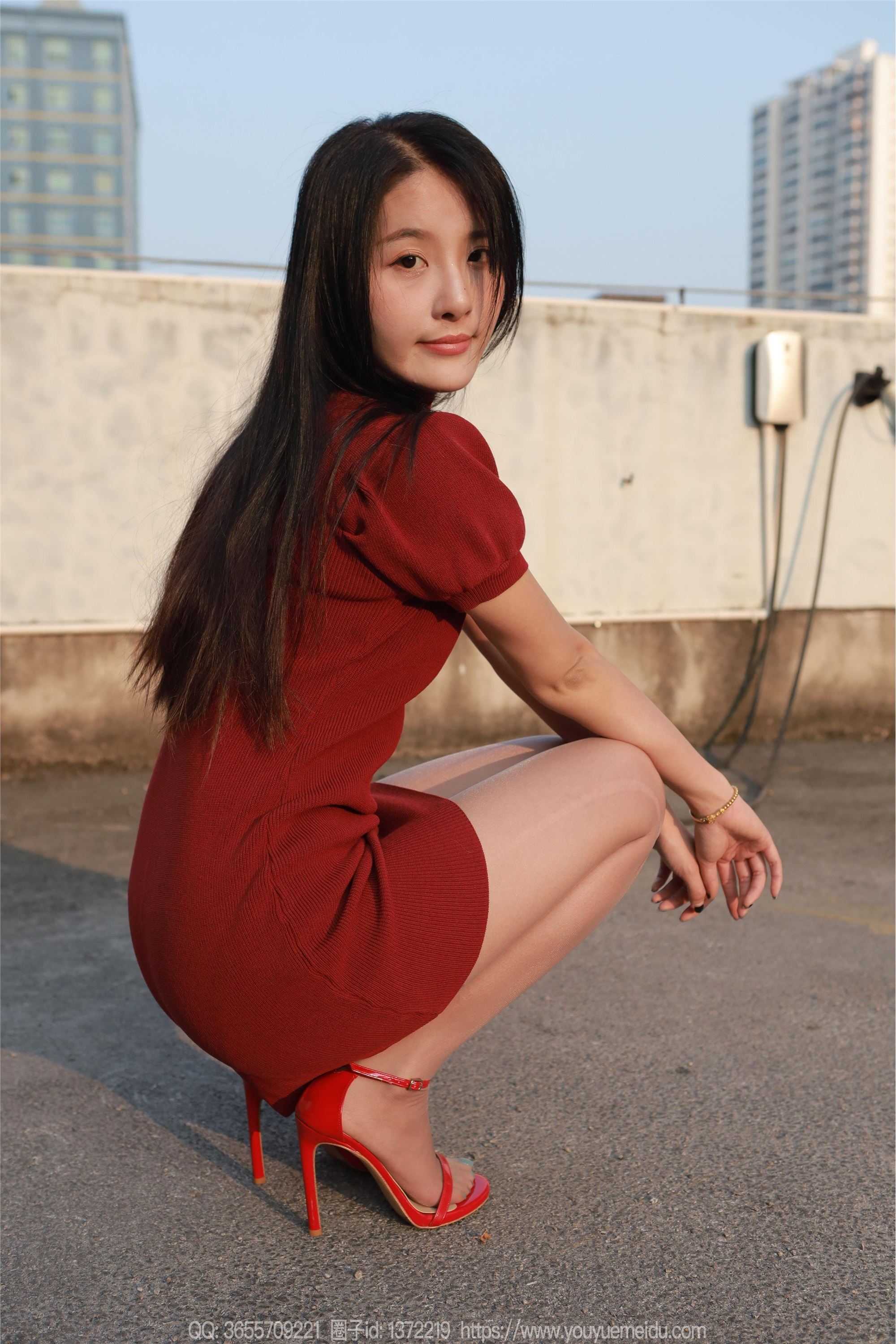 IESS异思趣向  2025.02.21 丝享家 1983 婉萍《红苹果（下）》